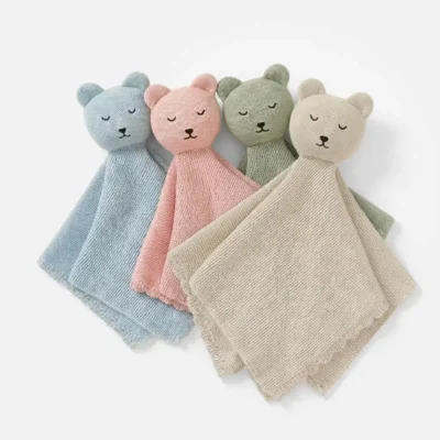 Doudou in maglia di cotone per neonato nei quattro colori disponibili